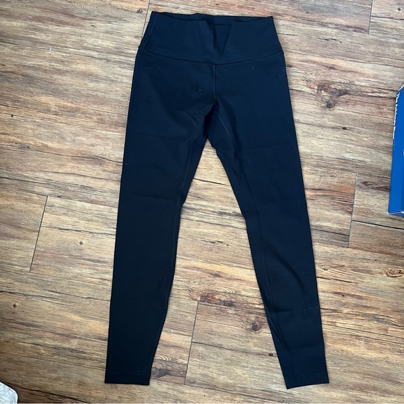 BRAND NEW Lululemon Leggings - Picture 1 of 4